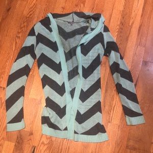 Charlotte Russe grey and mint chevron hooded cardigan sz s